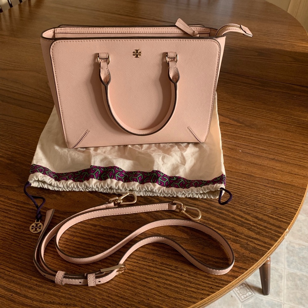 Light Pink Tory Burch Robinson tote w/strap
